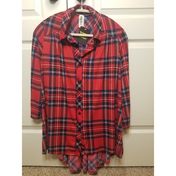 Red & Navy Faux Button Down Blouse - Picture 8 of 10